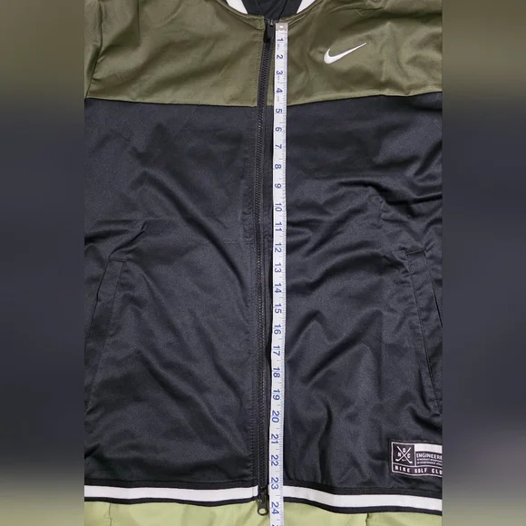 Nike Men's Olive and Black Jacket